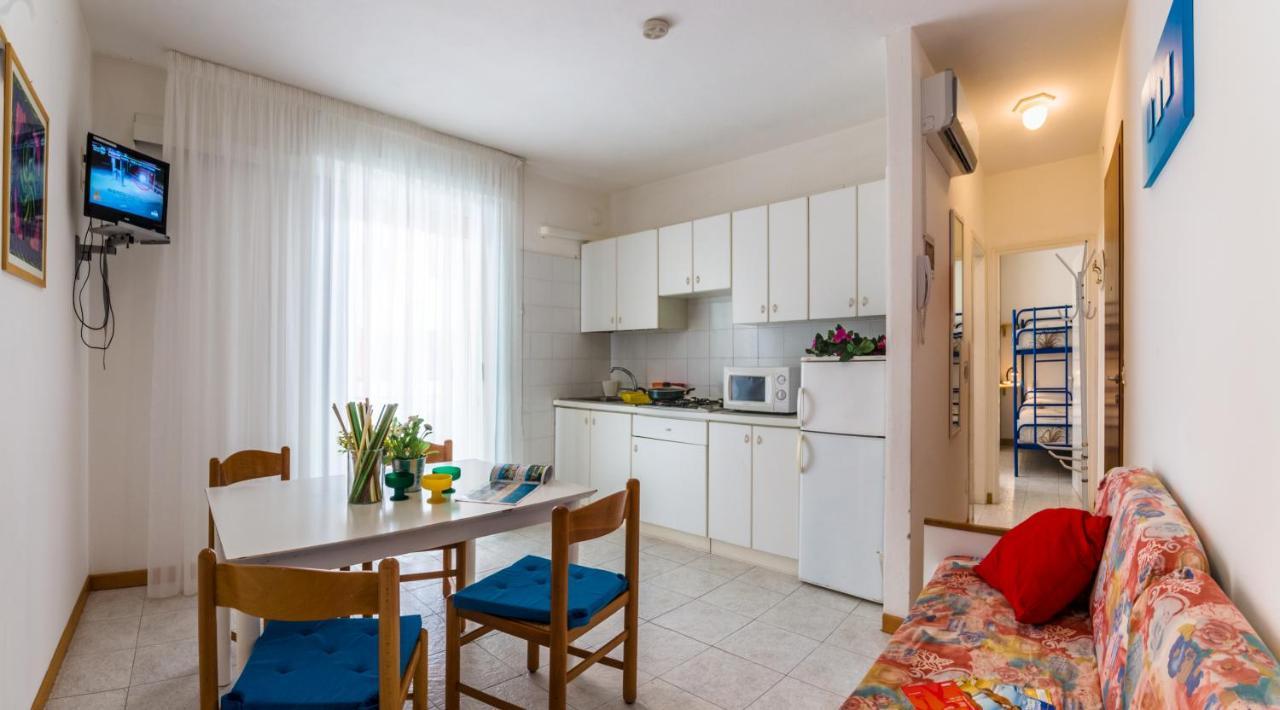 Villa Ginestra Bibione Bagian luar foto