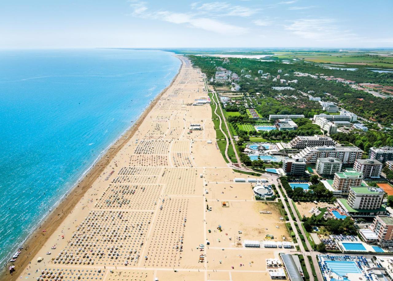 Villa Ginestra Bibione Bagian luar foto