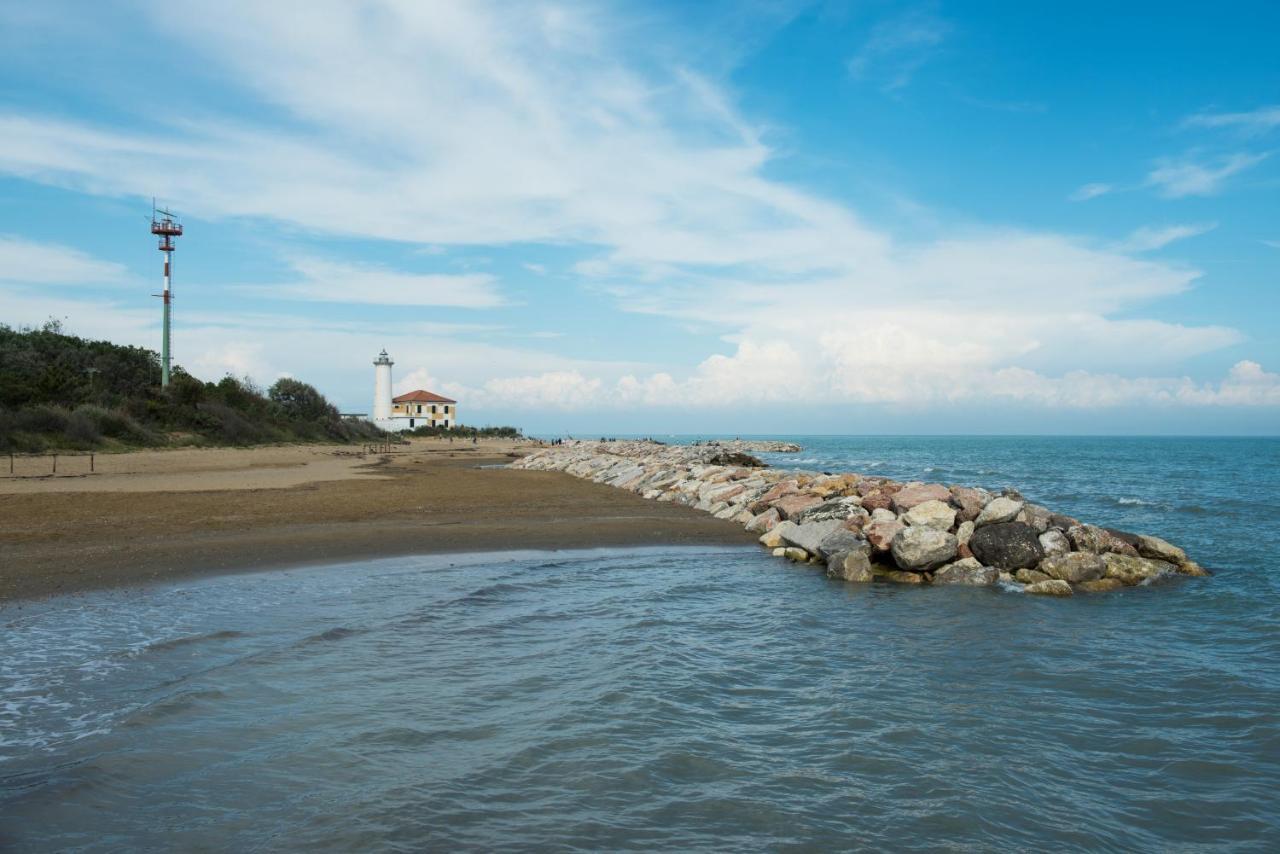 Villa Ginestra Bibione Bagian luar foto